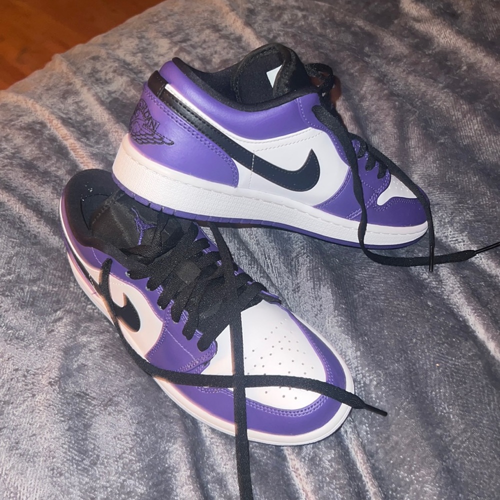 Core Purple Low Air Jordan 1